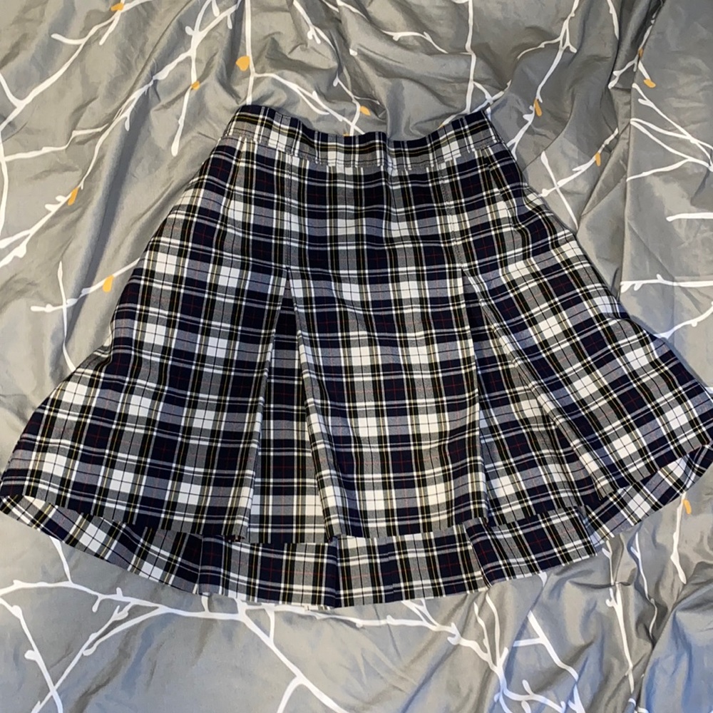 Pleated school skirt